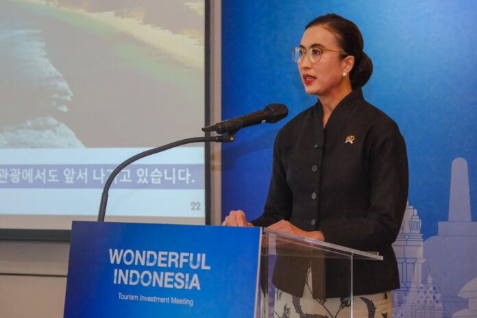  Menteri Pariwisata (Menpar), Widiyanti Putri Wardhana.